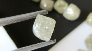 Is it a good idea to buy rough diamonds?