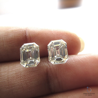 Steps-to-Identify-moissanite-from-diamond-Thumbnail-2