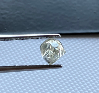 1 Piece 0.83CTW/5.3x5.2mm Natural Clear White Raw Rough Conflict Free Earth Mined Octahedron Crystal Diamond Loose, DDS790/1