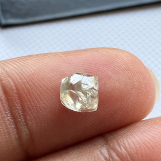 1 Piece 0.83CTW/5.3x5.2mm Natural Clear White Raw Rough Conflict Free Earth Mined Octahedron Crystal Diamond Loose, DDS790/1