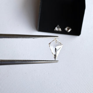 White Fancy Shield Shaped/Kite Shape/Triangle Lab Grown Rose Cut Diamond, Flat Back CVD Diamond Loose For Rings Jewelry, LG38/11