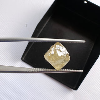 Rare 9.7mm/9.8mm Natural Clear Yellow Rough Raw Octahedron Conflict Free Earth Mined Diamond Crystal For Jewelry, DDS816/1-2