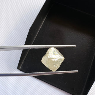 Rare 9.7mm/9.8mm Natural Clear Yellow Rough Raw Octahedron Conflict Free Earth Mined Diamond Crystal For Jewelry, DDS816/1-2