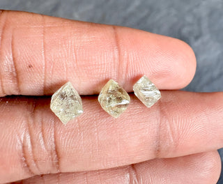 6.7mm to 8.1mm Natural Clear Yellow Rough Raw Octahedron Conflict Free Earth Mined Diamond Crystal For Jewelry, DDS819/1-2-3