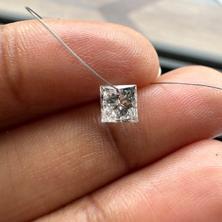 Drilled Lab Grown Princess Cut Diamond Loose VVS/EF 3mm To 5mm Drilled Princess Cut Diamond For Jewelry Floating