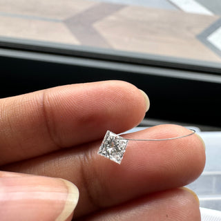Drilled Lab Grown Princess Cut Diamond Loose VVS/EF 3mm To 5mm Drilled Princess Cut Diamond For Jewelry Floating