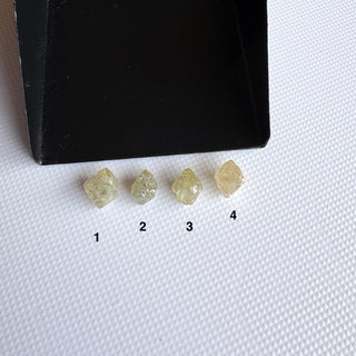 Natural Light Clear Yellow/White Rough Raw Octahedron Conflict Free Earth Mined Diamond For Jewelry, Natural Yellow Diamond Loose, DDS819