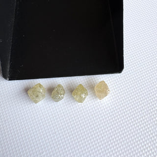 Natural Light Clear Yellow/White Rough Raw Octahedron Conflict Free Earth Mined Diamond For Jewelry, Natural Yellow Diamond Loose, DDS819
