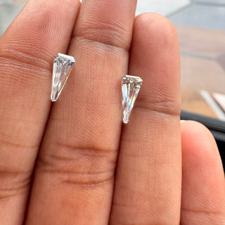 Set of 2 Pieces Lab Grown Shield Shaped Diamond Loose, Un-Drilled Clear White CVD Diamond For Jewelry, LG158