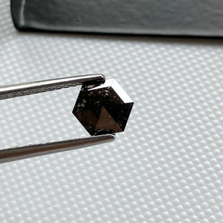 0.67CTW/6.7mm Clear Black Hexagon/Shield Shaped Salt And Pepper Rose Cut Diamond Loose, Faceted Rose Cut Loose Diamond For Ring, DDS789/13