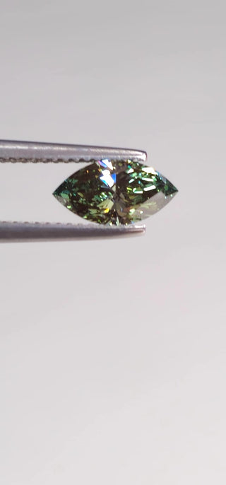 IGI Certified 1.00CTW Fancy Green Marquise Shaped Lab-Grown Diamond – VVS2 Clarity Ready to Ship for Engagement Rings