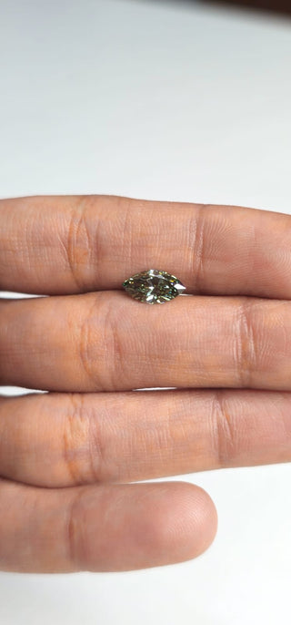 IGI Certified 1.00CTW Fancy Green Marquise Shaped Lab-Grown Diamond – VVS2 Clarity Ready to Ship for Engagement Rings