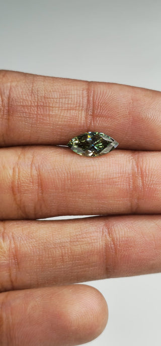 IGI Certified 1.01CTW Green Marquise Shaped Lab-Grown Diamond – VVS2 Clarity Stunning for Engagement Rings Rare &