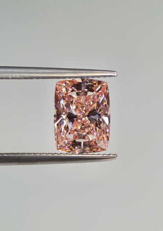 Cushion Shaped Lab Grown Diamond Loose For Engagement Ring IGI Certified 4.03Carats/11.11mm/Fancy Vivid Pink/VS1 Ready