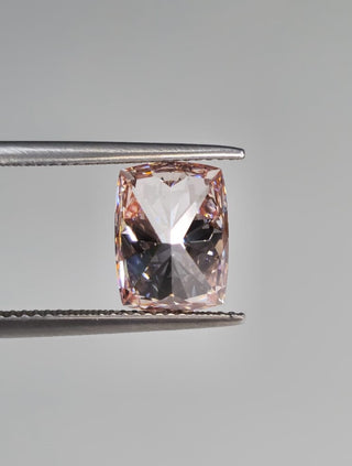 Cushion Shaped Lab Grown Diamond Loose For Engagement Ring IGI Certified 4.03Carats/11.11mm/Fancy Vivid Pink/VS1 Ready