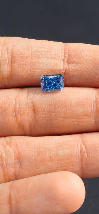 IGI Certified 1.05CTW Blue Radiant Cut VS1 Lab-Grown Diamond – 6.83mm Perfect for Engagement Rings Ready to Ship