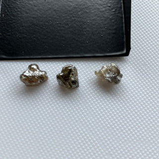 Set Of 3 Pieces/4.48CTW Raw Diamond Loose For Rings Necklace Jewelry, 7mm to 8.5mm Clear Brown Raw Rough Earth Mined Diamonds, DDS785/3
