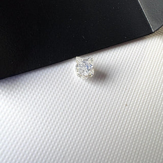 1.00CTW/6mm Approx Lab Grown Diamond Carved Cat, Clear White F/VS1 Lab Grown Diamond, Pet Lover Diamond Jewelry, LG58