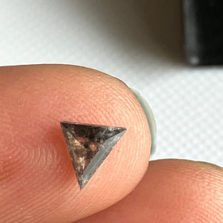 1 Piece 0.31CTW/5.1mm Clear Black Salt And Pepper Triangle Shaped Rose Cut Diamond Loose Cabochon For Ring/Earring DDS778/10