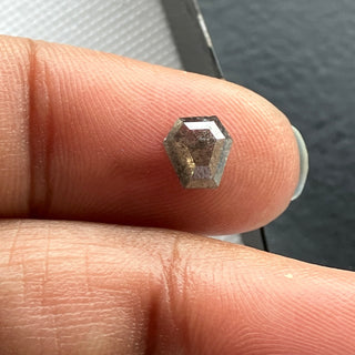 5.9mm/0.51CTW Clear Black Salt And Pepper Shield Shaped Rose Cut Loose Diamond, Faceted Rose Cut Loose Diamond For Ring, DDS778/16
