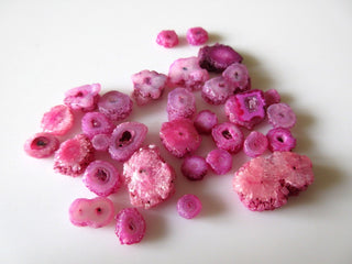 20 Pieces 7mm To 14mm Each Tiny Pink Solar Quartz Stalactite Flat Loose Gemstones