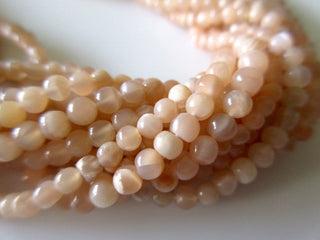 5 Strands Wholesale Natural Peach Moonstone 4mm Smooth Round Beads 13.5 Inch Strand GDS63 - Rondelles Ovals & Rounds