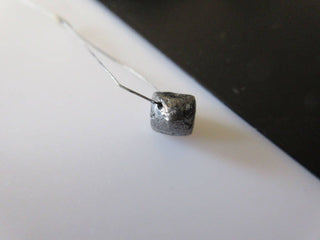 4mm/5mm/6mm Drilled Grey Raw Diamond Octahedron Crystal, Natural Rough Raw Uncut Diamond Crystal Briolette, DDS479