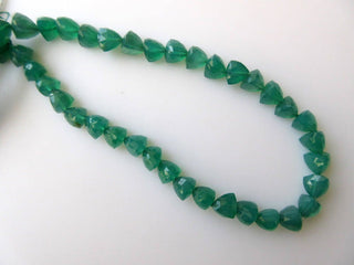8mm Green Onyx Faceted Trillion Shaped Beads, Trillion Shaped Green Onyx Faceted Beads, 10 Inch Strand, GDS625
