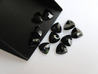 10 Pieces 10x10x5mm Each Black Onyx Faceted Trillion Shaped Loose Gemstones GDS866