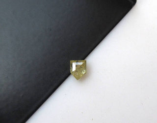 OOAK 0.70CTW/5.5mm Clear Yellow Shield Shaped Rose Cut Diamond Loose Cabochon, Faceted Diamond Rose Cut Cabochon For Ring, DDS515/10