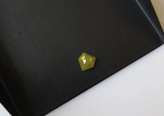 0.80CTW/5.9mm OOAK Yellow Green Shield Shaped Rose Cut Diamond Loose Cabochon, Faceted Diamond Rose Cut Cabochon For Ring, DDS518/1