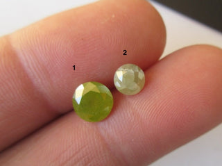 Yellow Green Round Brilliant Cut Diamond, Faceted Round Green Diamond For Ring, Faceted Loose Natural Diamond, Green Solitaire, Sku-Dds44/1