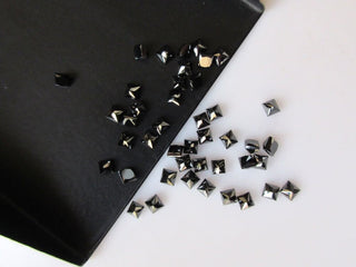 20 Pieces 2mm to 5mm Black Princess Cut Natural Diamond, Faceted Princess Cut Diamond For Ring, Loose Natural Black Diamond, Dds534/3