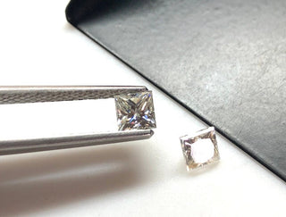Tiny 0.28 CTW/3.1 MM Princess Cut Moissanite Diamond Matched Pairs 2pc GH/VS2 Colorless Moissanite Matched Pair