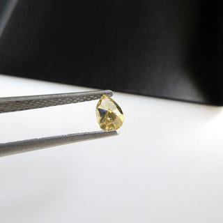 0.55CTW/5.9mm Pear Shaped Clear Yellow Rose Cut Diamond Loose, Natural Yellow Full Cut Both Side Faceted Loose Diamond For Ring, DDS563/12