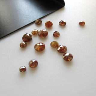 5 Pieces 2.5mm To 5mm Clear Red Round Rose Cut Diamonds Loose Cabochon, Excellent Cut/Height/Lustre Red Diamond Rose Cut, DDS595/8