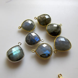 4 Pieces Labradorite Faceted Heart Bezel Connector Charm, 15mm Single/Double Loop 925 Silver Labradorite Gemstone Connector Charm, GDS1631