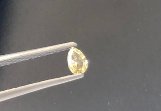 0.30CTW/4.9mm Clear Yellow Brilliant Cut Pear Shaped Diamond, Faceted Yellow Double Cut Pear Rose Cut Diamond Loose For Ring, DDS621/12