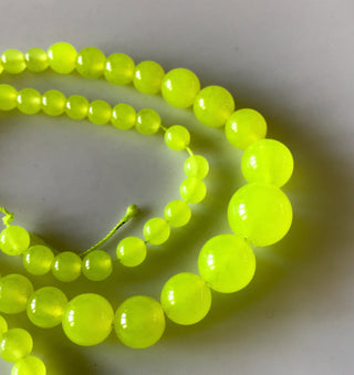 6mm To 13mm Lime Green Jade Round Beads, Green Jade Smooth Round Beads 18 Inch Strand Jade Necklace, Jade Jewelry GDS1782