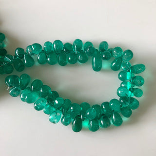 7mm to 12mm Emerald Color Coated Crystal Quartz Briolette Beads, Plain Smooth Teardrop Green Quartz Briolette Beads, 8 Inch/4 Inch, GDS1859