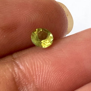 20 Pieces Tiny Calibrated Peridot Faceted Round Gemstones Loose. Wholesale 2.5mm/3.5mm/4.5mm Melee Size Natural Peridot, GDS1936