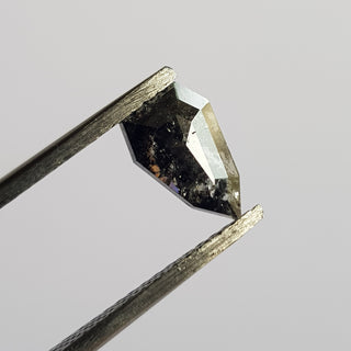 8.6mm/0.96CTW Clear Black Salt And Pepper Fancy Shield Shaped Rose Cut Loose Diamond, Faceted Rose Cut Loose Diamond For Ring, DDS749/33