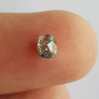 0.53CTW/5mm Clear Grey Salt And Pepper Cushion Oval Shaped Faceted Rose Cut Diamond Loose Cabochon, Faceted Rose cut Diamond, DDS750/18