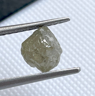 2.63CTW/8.3mm Natural White Rough Raw Conflict Free Earth Mined Octahedron Crystal Diamond Loose, DDS742/12