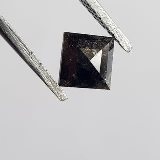 1.13CTW/5.6mm Clear Black Salt And Pepper Fancy Kite/Shield Shaped Rose Cut Diamond Loose Cabochon, Faceted Rose Cut Diamond Ring, DDS749/14