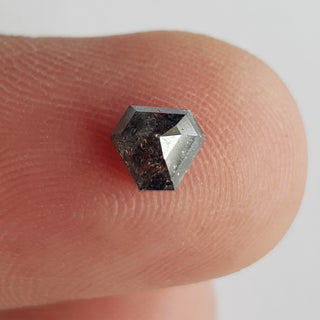 5.1mm/0.91CTW Clear Black Salt And Pepper Fancy Shield Shaped Rose Cut Diamond Loose Cabochon, Faceted Rose Cut Diamond For Ring, DDS749/20