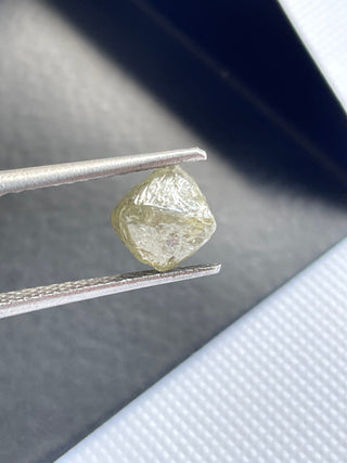 Huge Rare 2.57CTW/8mm Natural Light yellow White Crystal Octahedron Rough Raw Conflict Free Earth Mined Diamond Loose, DDS742/11