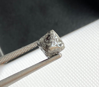 2.74CTW/8.6mm Natural Grey Rough Raw Octahedron Diamond Loose Conflict Free Earth Mined Diamond Crystal For Pendant Ring, DDS774/1