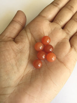 18 Pieces 10mm Each Red Onyx Smooth Ball Shaped Loose Cabochons SKU-RO2