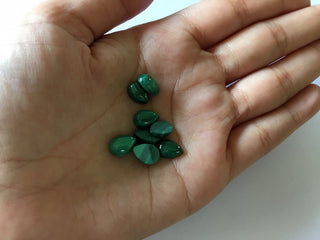 8 Pieces 10x7mm Malachite Pear Shaped Smooth Flat Back Green Color Loose Cabochons ML7